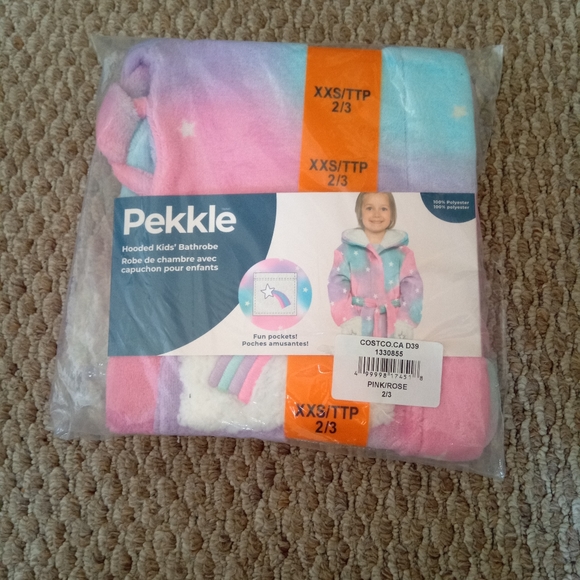 Pekkle XXS 2/3 size bath robe with hood  pockets - Picture 3 of 4